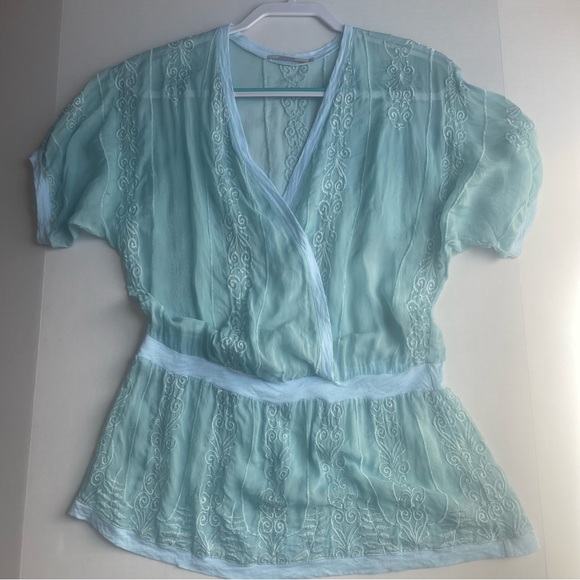 Language silk blouse - Picture 3 of 9